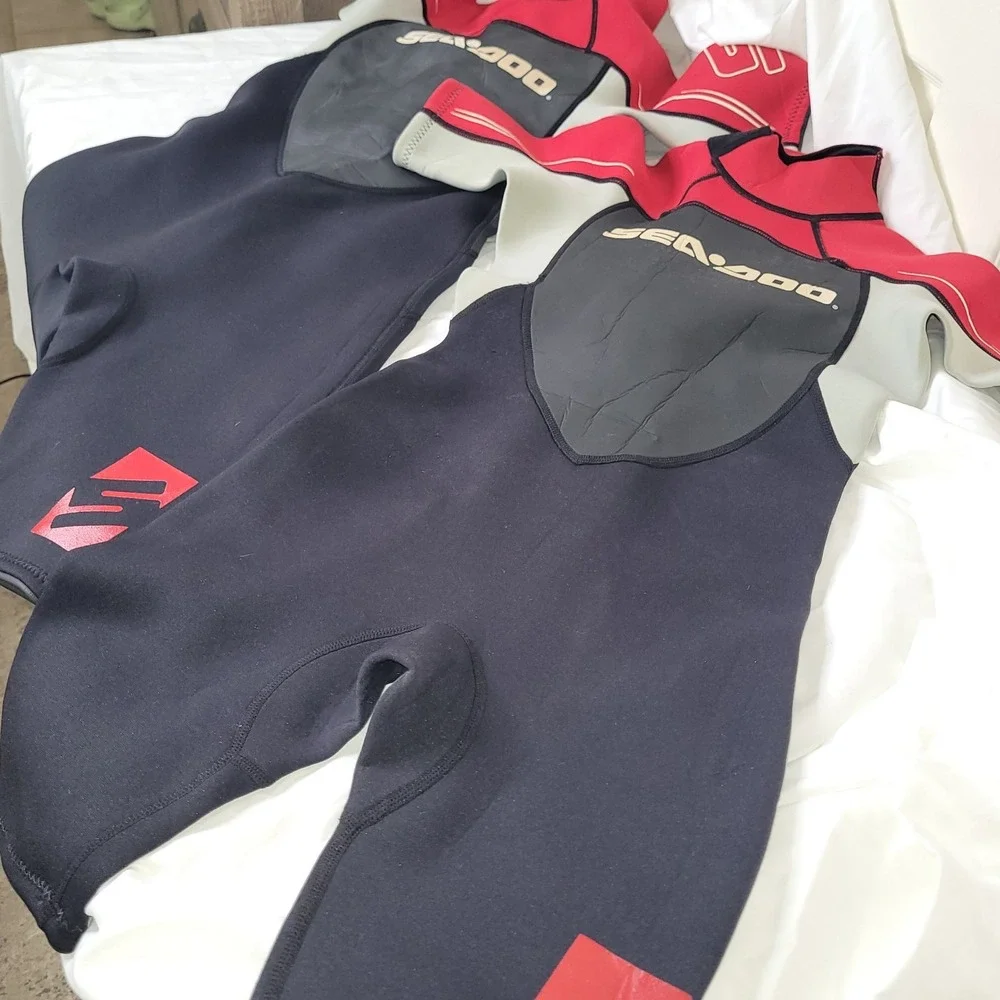 Sea-Doo Youth Shorty Wetsuits 4-Way Flex‎ Ultra Set of 2 Youth Sz 8 and 10